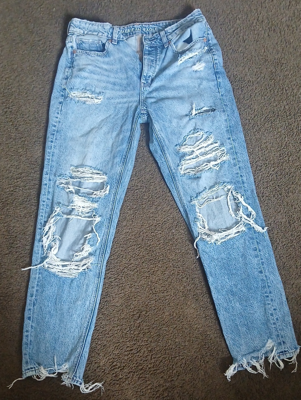 American Eagle Outfitters Light Wash Distressed Boyfriend Jeans